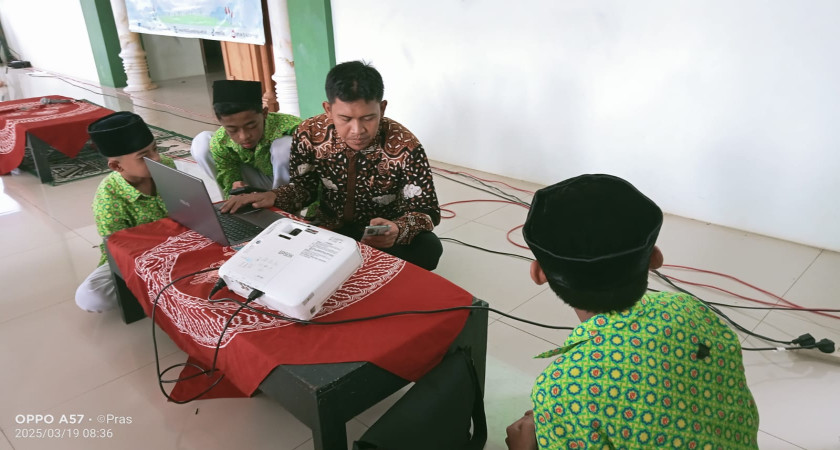 MTsN 5 Kulon Progo Gelar Pelatihan Desain Ucapan Digital dengan Canva di Hari Ketiga Pesantren Ramadhan