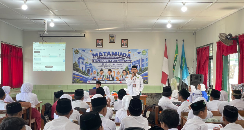 MATAMUDA MTsN 5 Kulon Progo Bekali Murid Baru Etika Bermedia Sosial di Era Digital