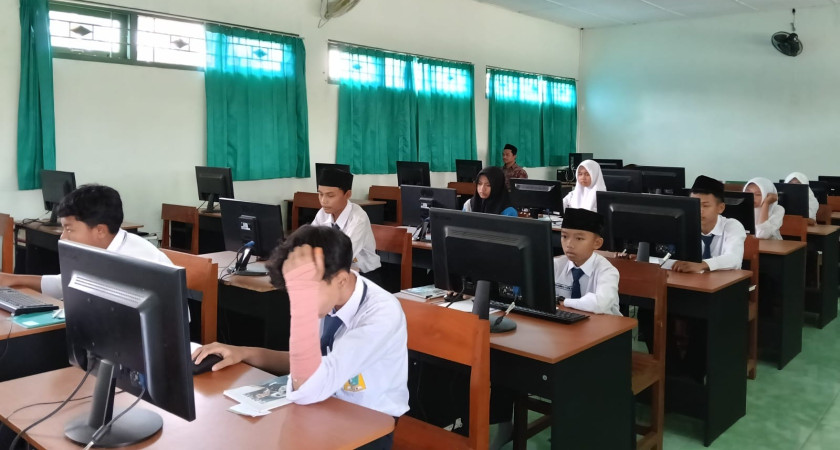 Dukung Program Kemenag RI, MTsN 5 Kulon Progo Tuntaskan Survey SAHABAT KBC