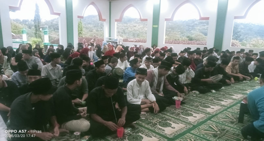 MTsN 5 Kulon Progo Akhiri Pesantren Ramadhan dengan Buka Puasa Bersama Penuh Kebersamaan