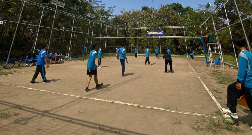 Jaring Atlet Masa Depan, MTsN 5 Kulon Progo Gelar Class Meeting lomba Bola Voli