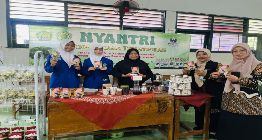Implementasikan Program NYANTRI Gandeng Kopi Marwiyah di Expo School ke-1 Tahun 2026