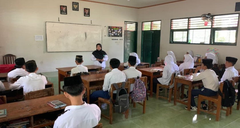 Bangun Karakter Siswa dan Penguatan Literasi, Kepala MTs N 5 Kulon Progo Lakukan SAMBANG KELAS