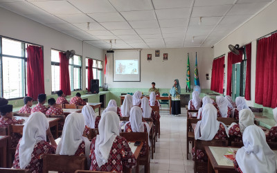 Bekali Murid Kelas 8, MTsN 5 Kulon Progo Kenalkan Pertolongan Pertama pada Trauma Psikologis