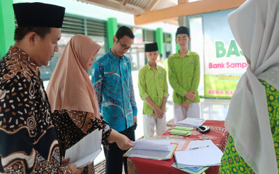 Tim Penilai Lakukan Verifikasi Lapangan Calon Sekolah Adiwiyata di MTsN 5 Kulon Progo