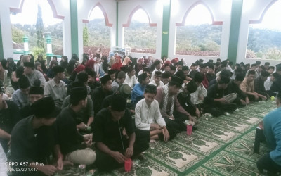 MTsN 5 Kulon Progo Akhiri Pesantren Ramadhan dengan Buka Puasa Bersama Penuh Kebersamaan